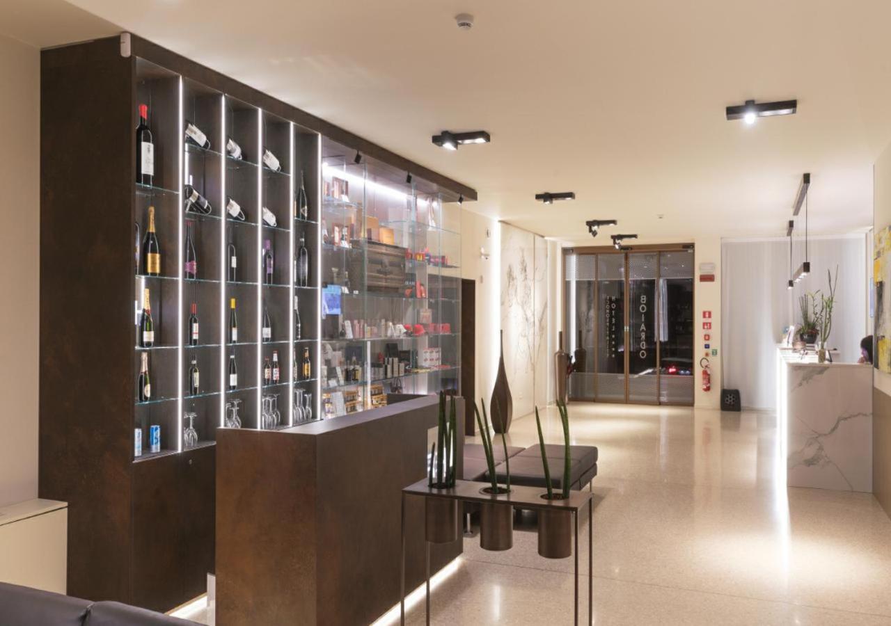 波易阿多酒店 斯坎迪亚诺 外观 照片