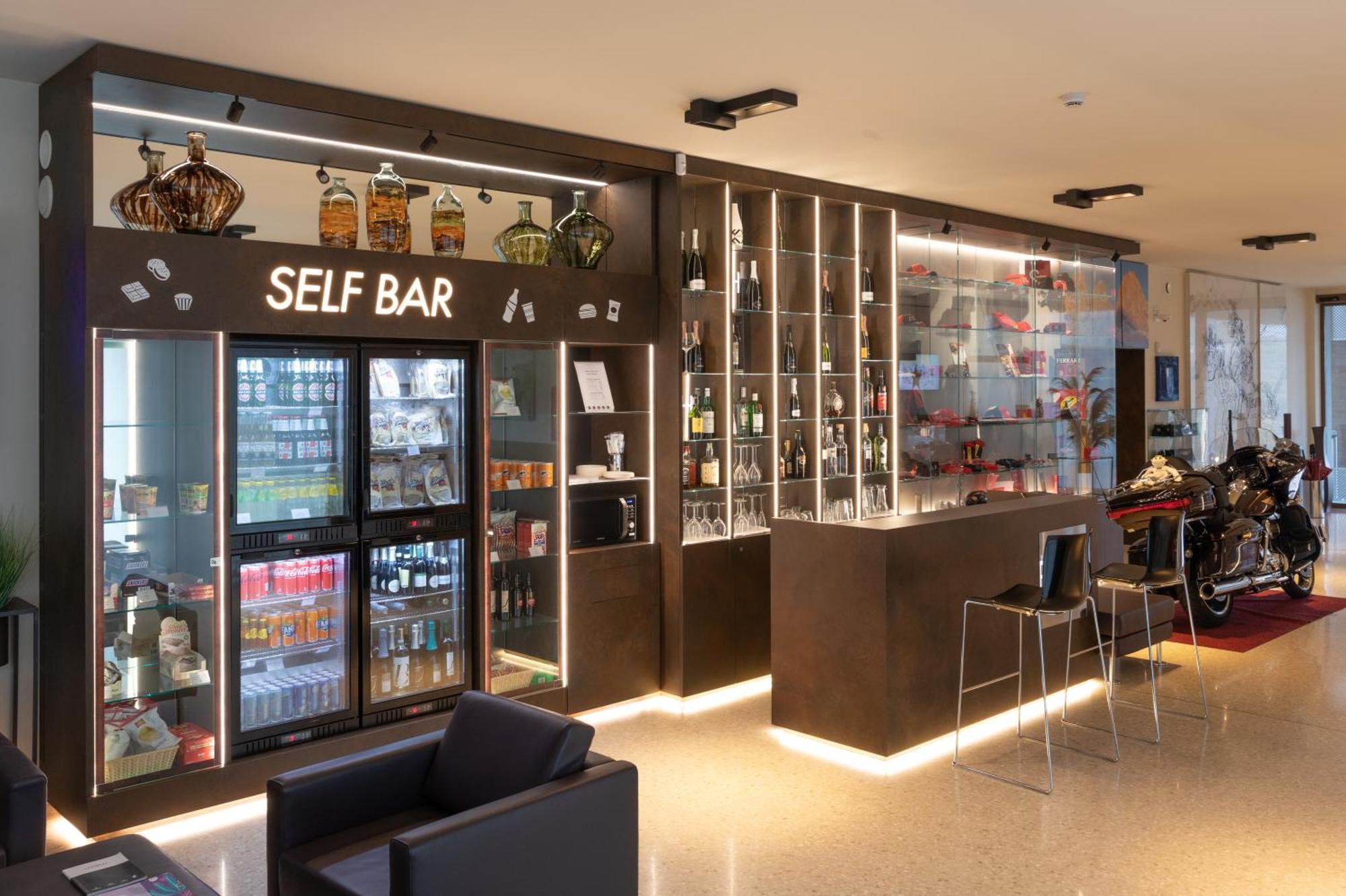 波易阿多酒店 斯坎迪亚诺 外观 照片